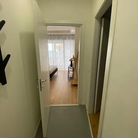 Apartment Dillo Luna *