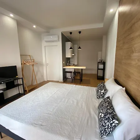 Dillo Luna アパート *